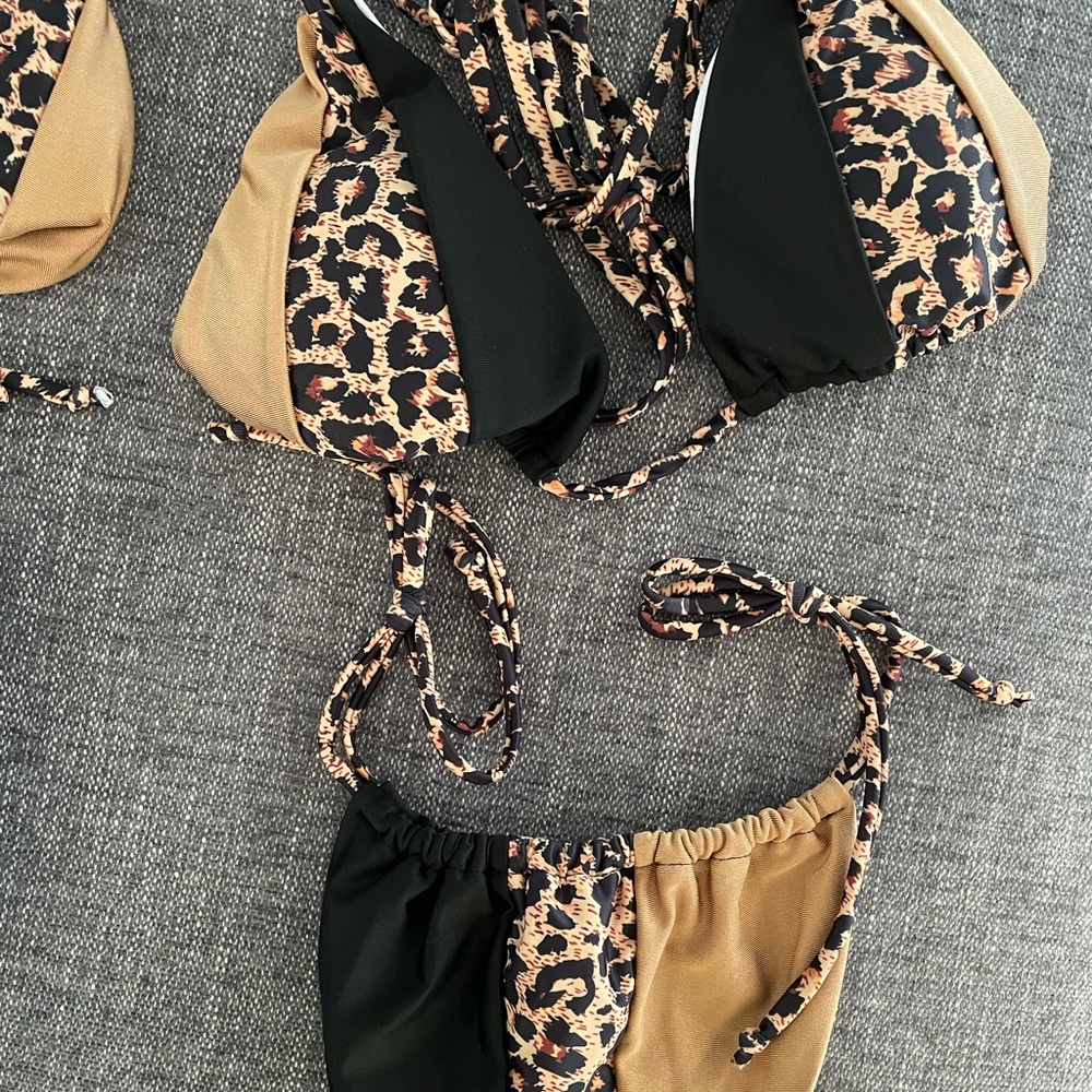 Animal bikini set